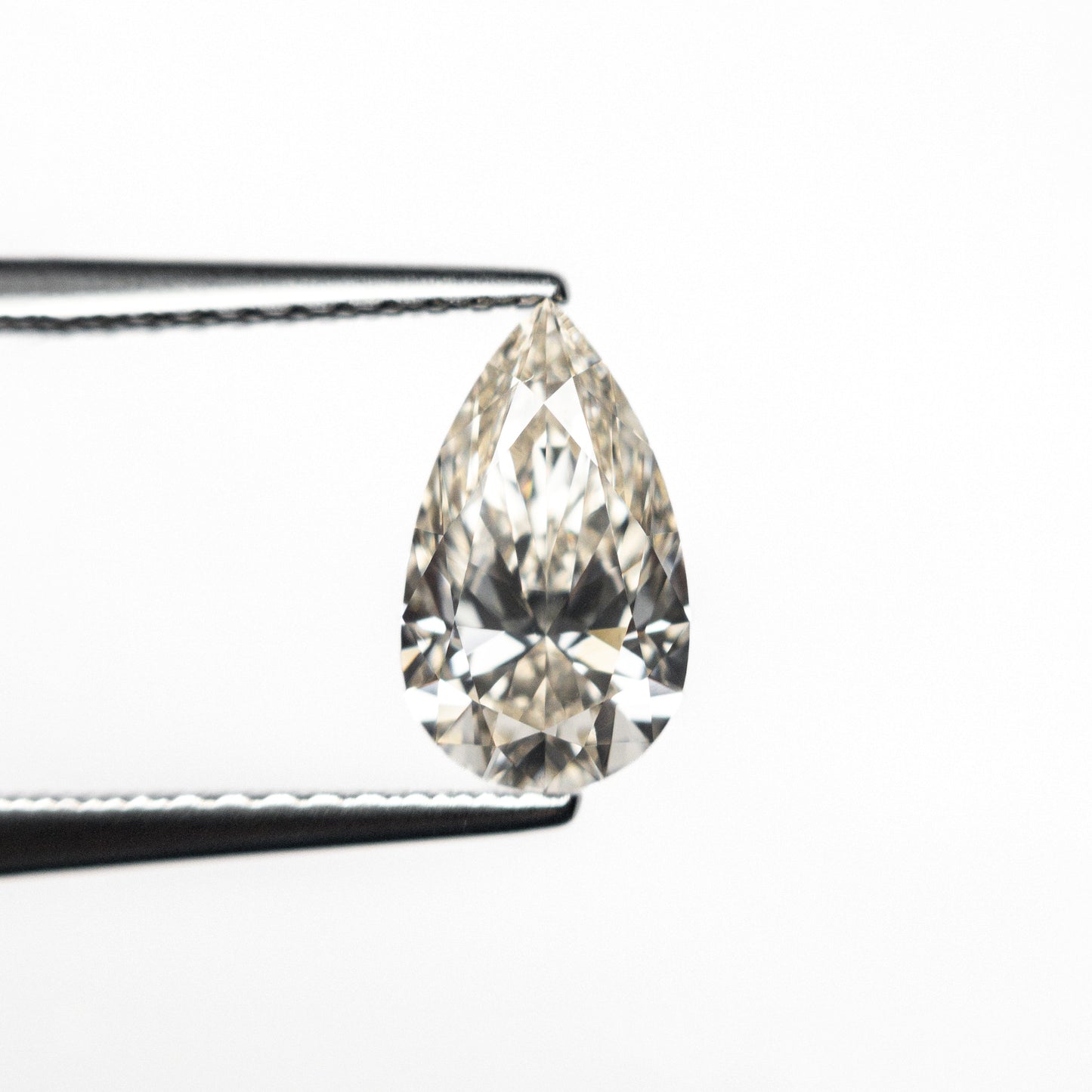 1.02ct 9.26x5.40x3.41mm GIA VVS2 M Pear Brilliant π¨π¦ 25220-01