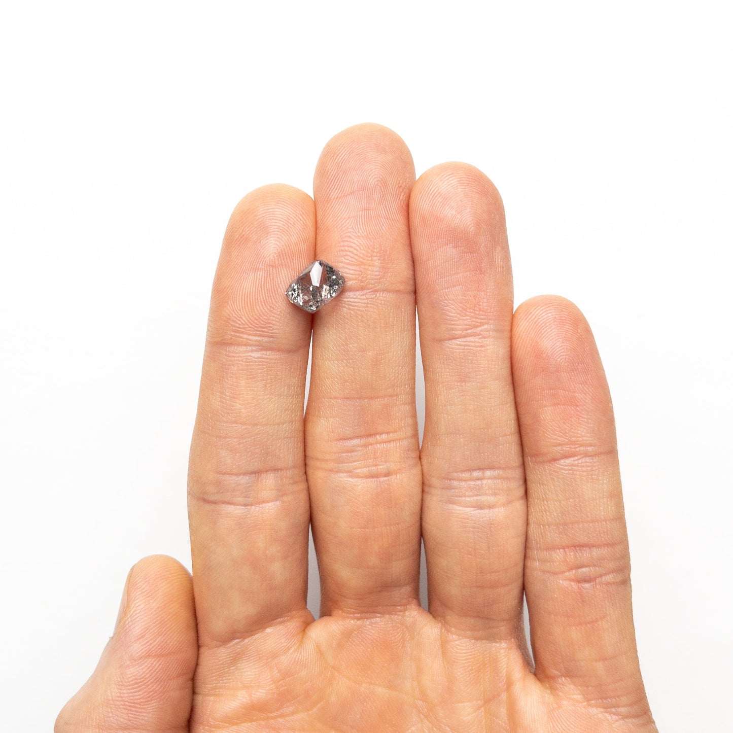 3.89ct 8.91x8.61x6.82mm Octahedron π¨π¦ 25565-01