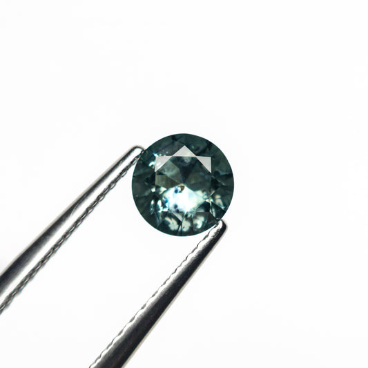 0.58ct 5.27x5.23x2.83mm Round Brilliant Sapphire 26556-15