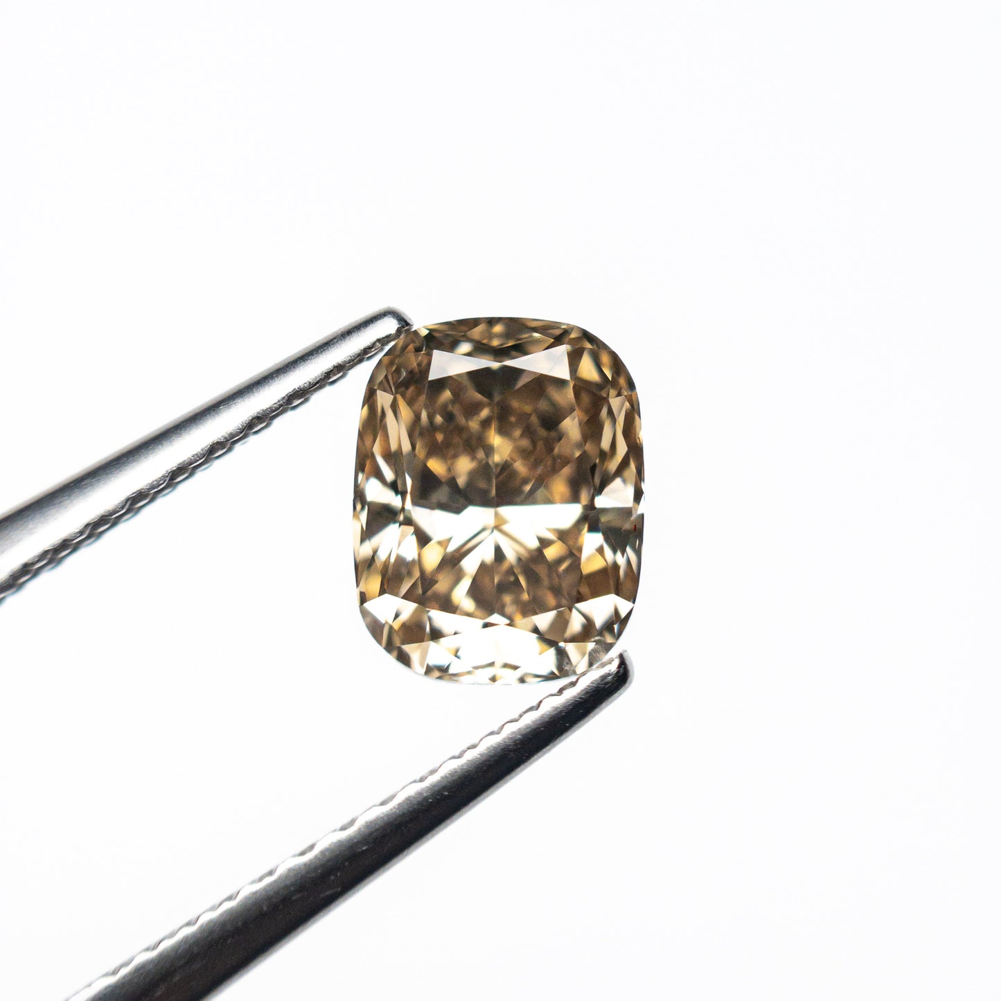 1.13ct 6.85x5.40x3.78mm VS2 C6 Cushion Brilliant π¨π¦ 27102-01