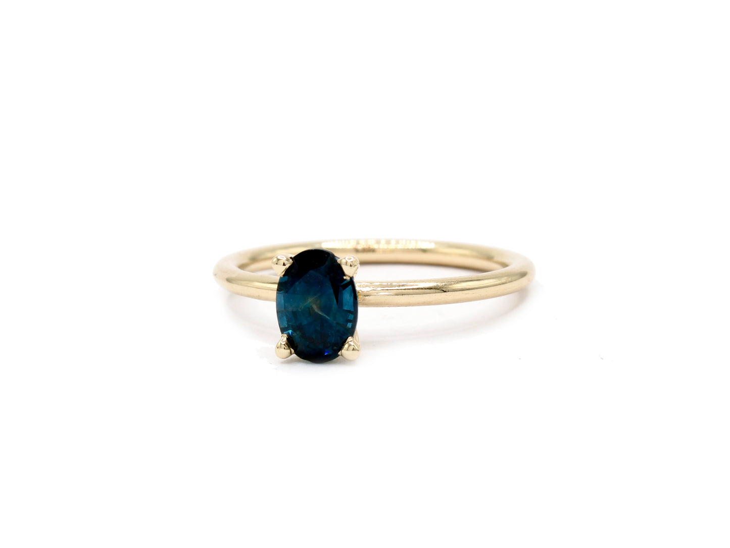 Courtney Ring - 1.05ct Montana Sapphire