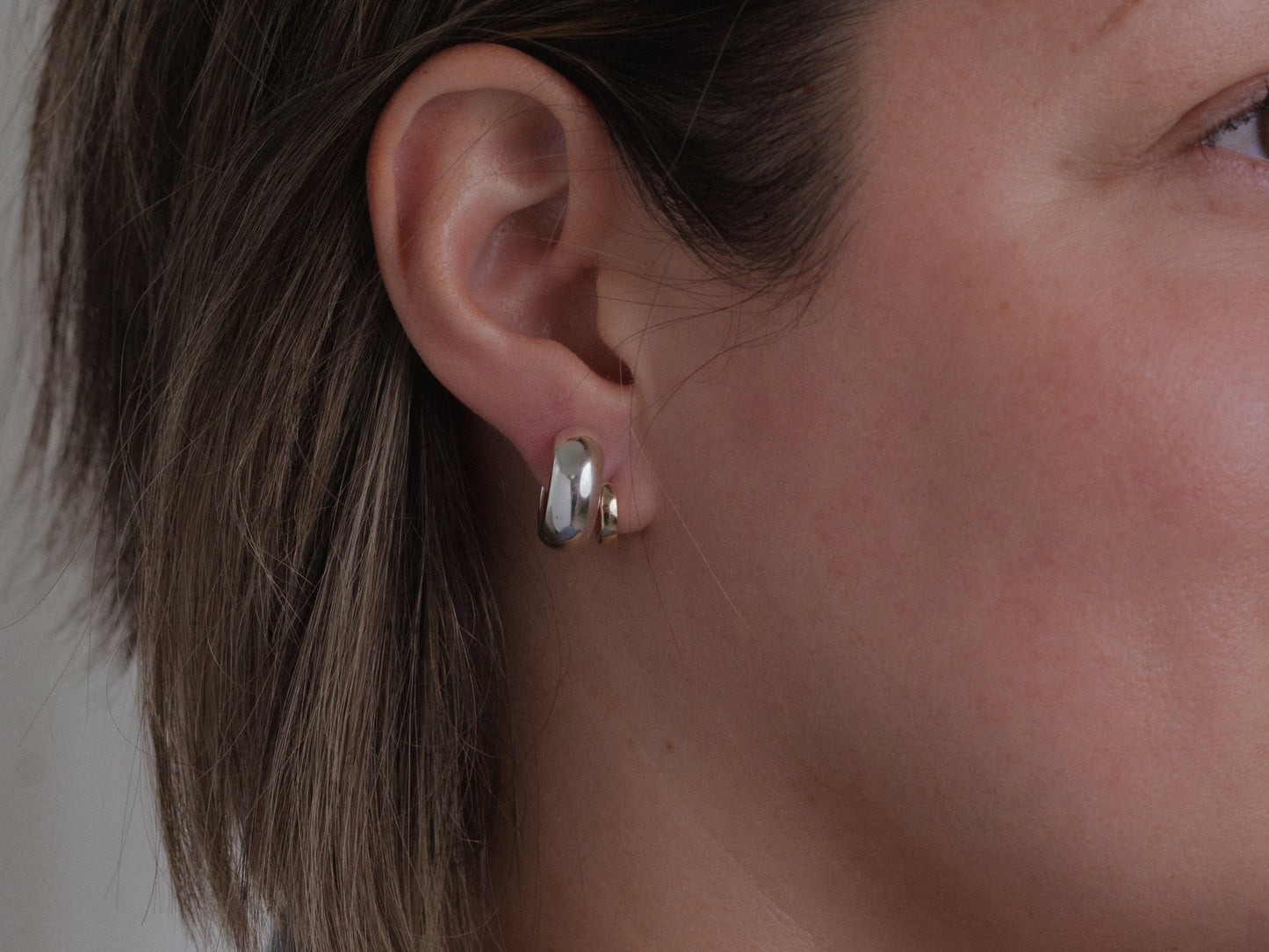 Bold Hinge Hoops