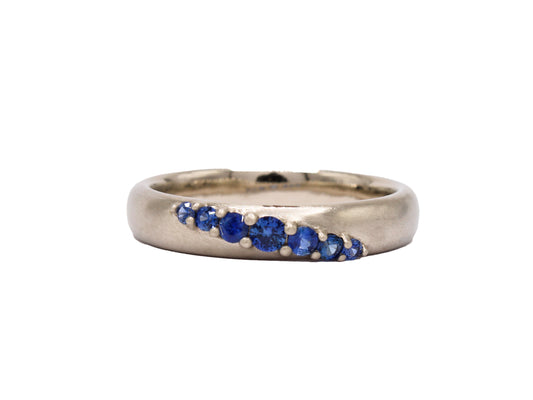 Sapphire & White Gold Oblique Band