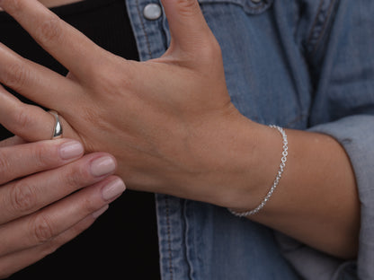 Bold Cable Chain Bracelet