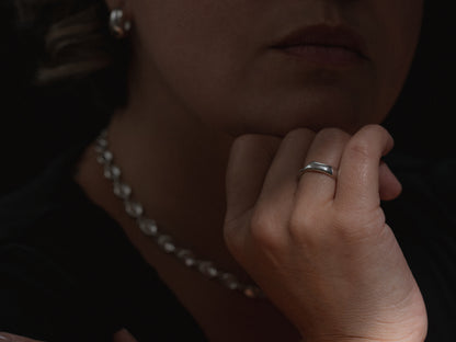 Wide Crest Ring
